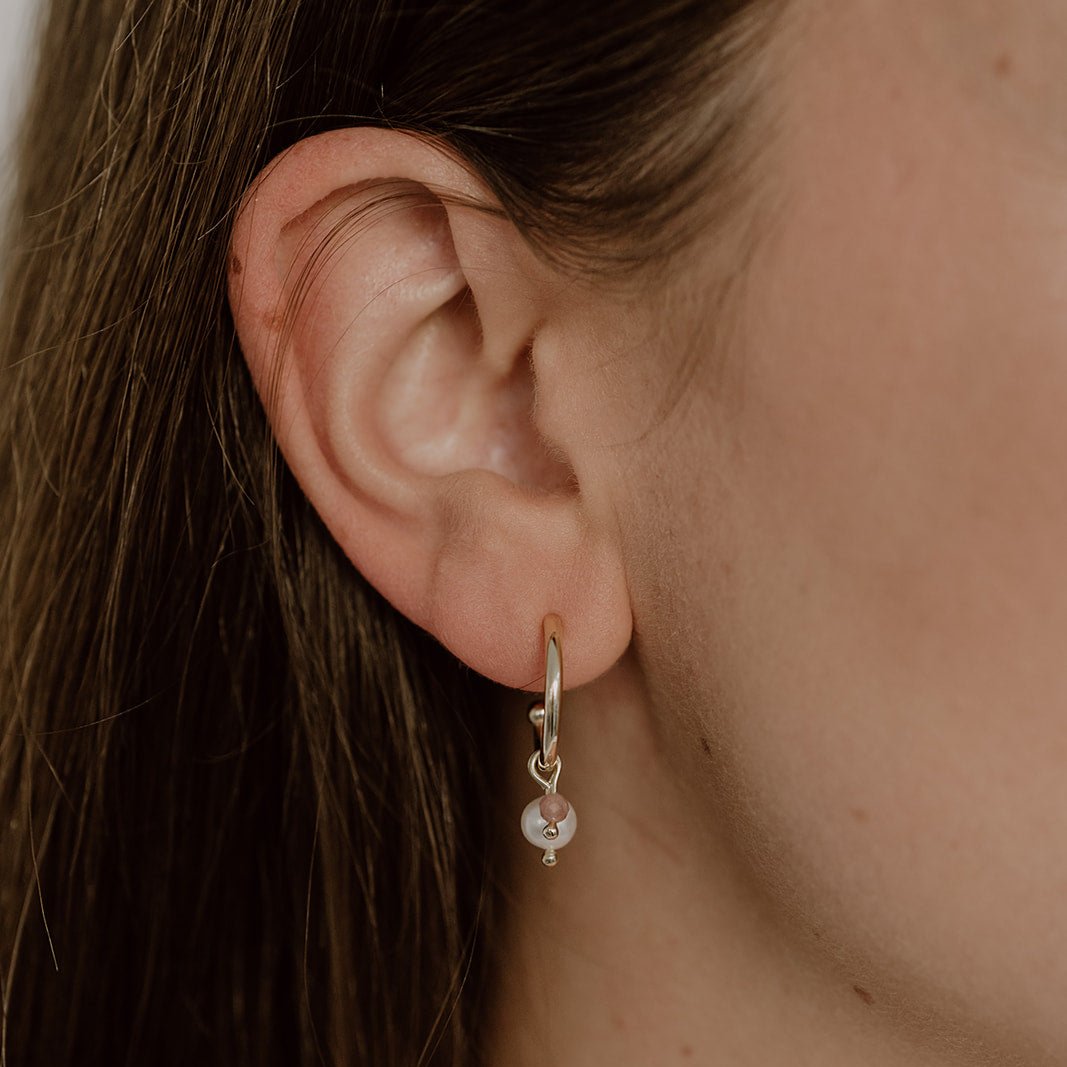Esme | Creole mit Süßwasserperle & Edelstein