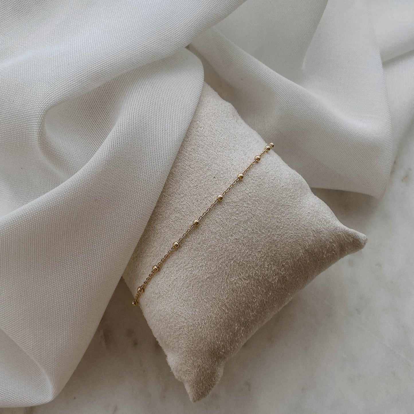 Cleo | zartes Kugelarmband